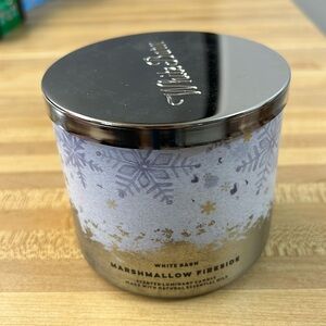 New Bath & Body Works White Barn Marshmallow Fireside 3 Wick Candle Winter Cozy